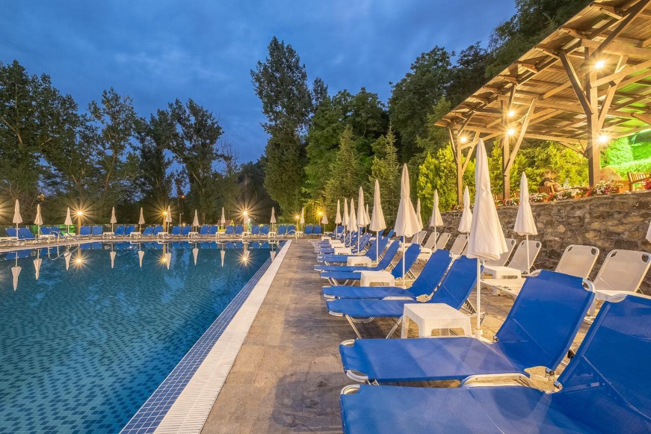 Park Hotel Asenevtsi ヴェリコ・タルノヴォ エクステリア 写真